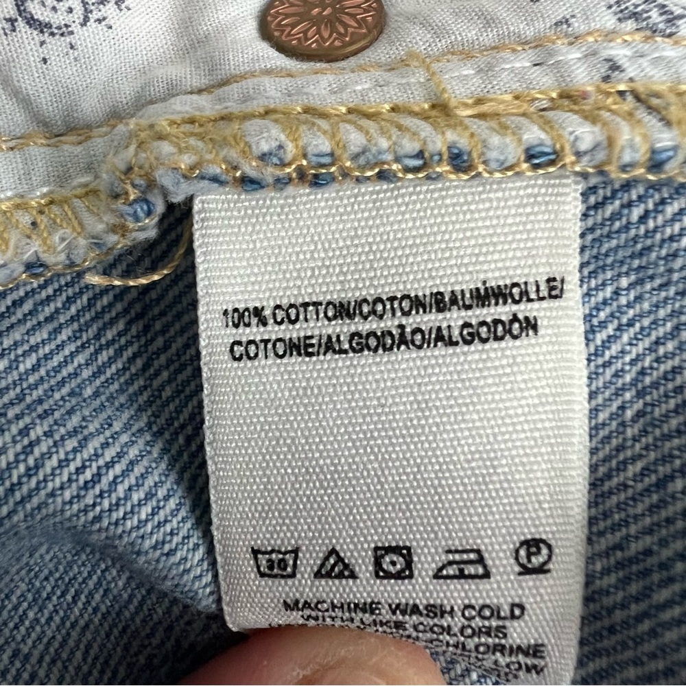 Free People We The Free Blossom Rigid Distressed Jean Size 29 - Picture 9 of 9